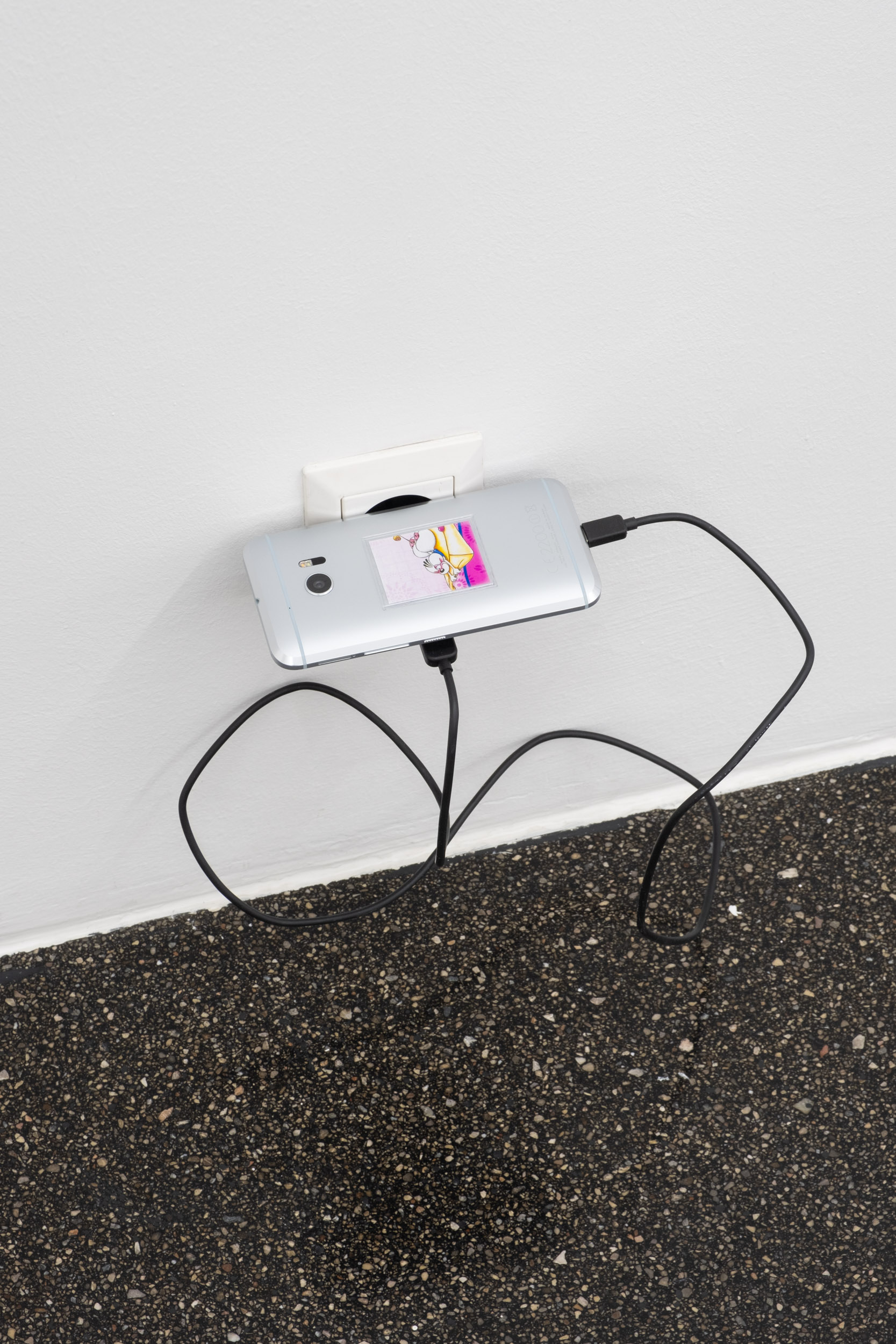 Edgar Lessig – Second hand phone with three music recordings and one Diddl mouse, 2023 at Memphis, Linz